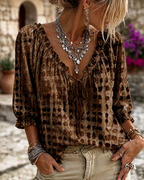 Blusa de lunares con encaje