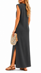 Vestido largo elegante con abertura lateral y tejido antiarrugas