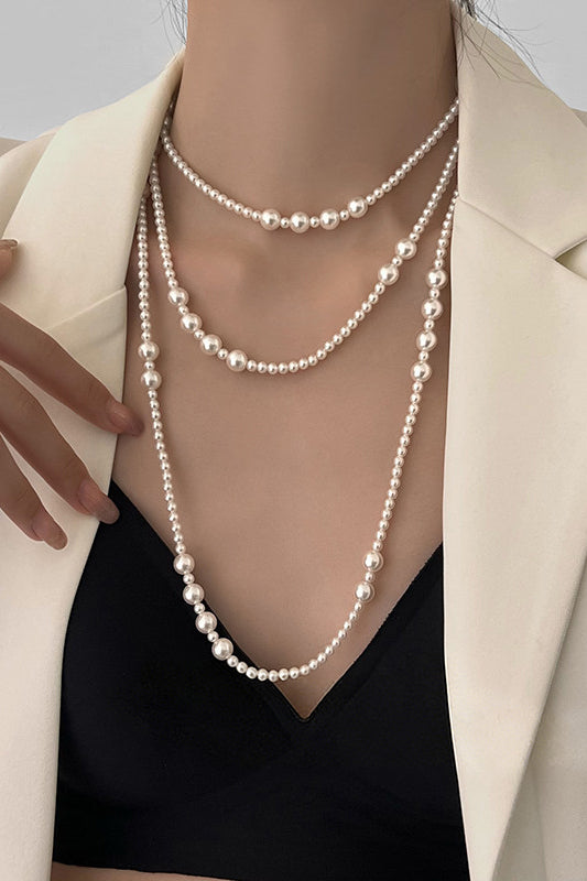 Elegant Three-Layer Pearl Necklace