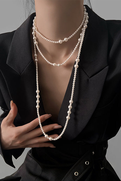 Elegant Three-Layer Pearl Necklace